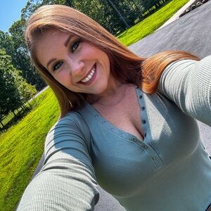 Hello! Welcome to my closet!